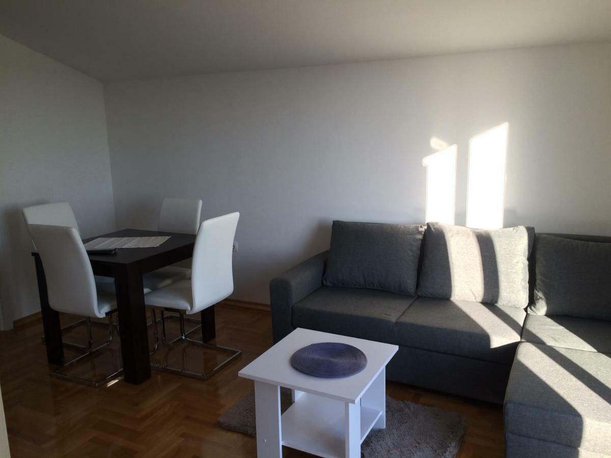 Apartments Antonija Sukosan Ngoại thất bức ảnh